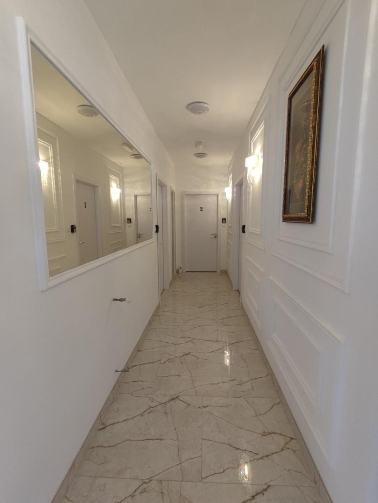Apartmani Happy House Surčin Kültér fotó